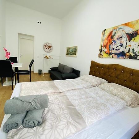 Premium Triple Room Dw Wien Exterior foto