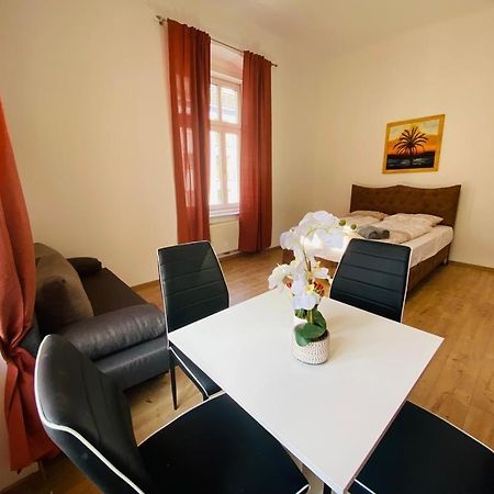 Premium Triple Room Dw Wien Exterior foto